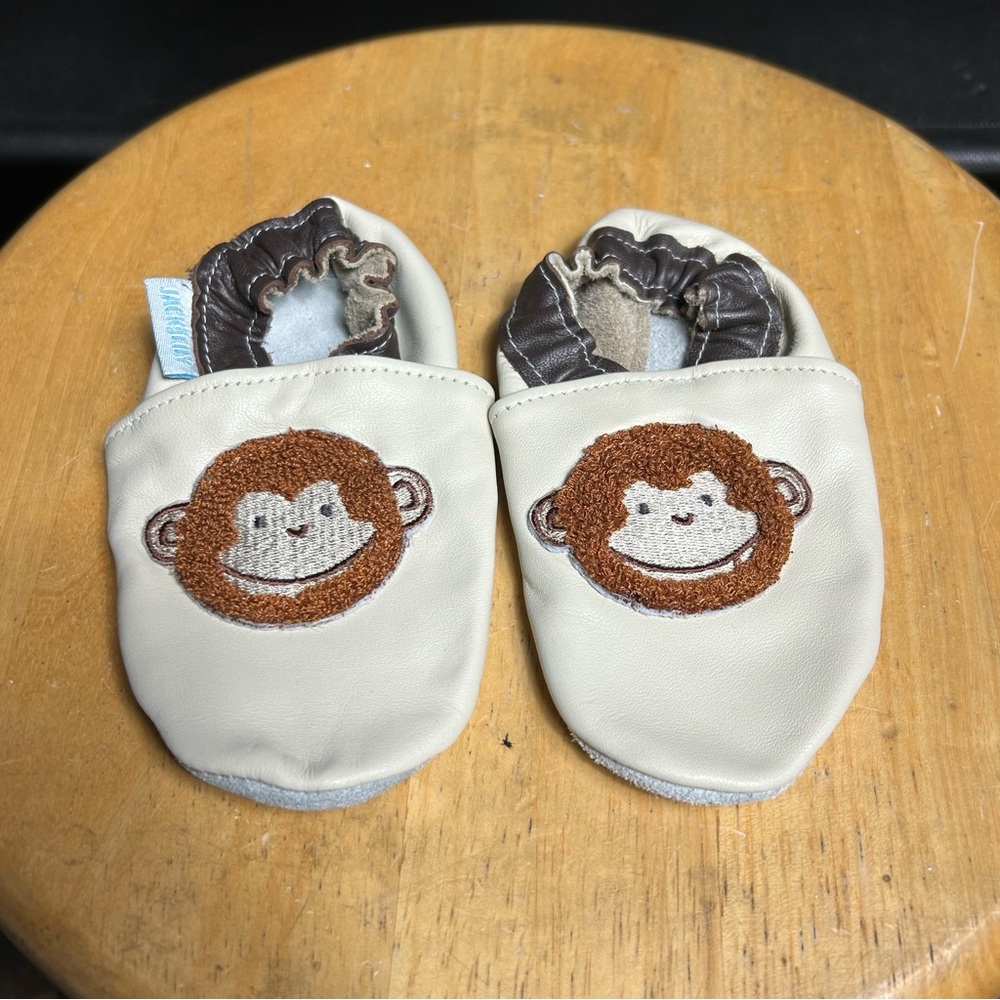 Jack & lily Adorable Monkey Face Kids Shoes - Cream and Brown